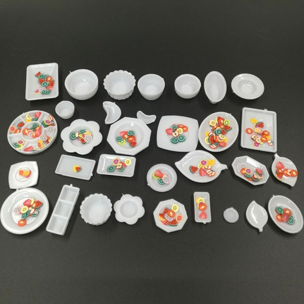 Dollhouse Miniature Kitchen Utensils 32 Tableware Dish Set & Fruit Slices Toy